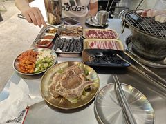-灶边炉台·东北融合烤肉(南山店)