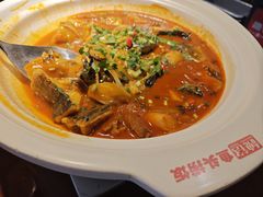 -魏铭鱼头捞饭(晋阳路店)