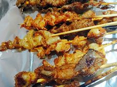 -何师烧烤·香辣蟹·川菜·30年老品牌(太古里旗舰店)