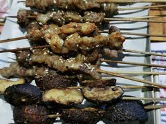 烤羔羊肉串-木屋烧烤(坂田天安云谷店)