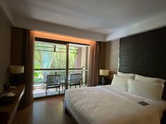 -三亚湾海居铂尔曼度假酒店