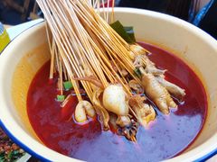 -拈签一笑黄牛肉辣卤串串