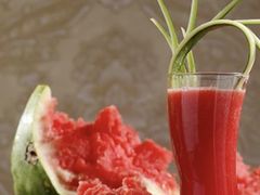 仲夏西瓜汁-红鼎豆捞·非遗鲍皇汤火锅(宝丰路店)