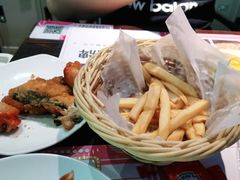 -酷公社·榴莲披萨(太原街店)