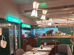 -芭莉与彩虹西餐厅(成都合生汇店)