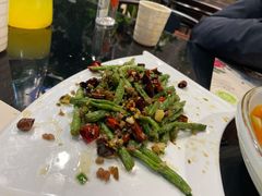 干煸肉沫四季豆-舌尖上的食缘花园主题餐厅