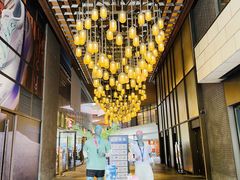 -瑞虹新天地月亮湾
