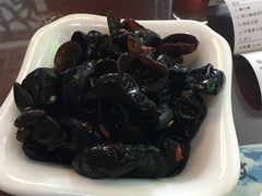 -何氏排骨(左家塘店)
