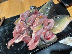 -果松木炭酸菜铜火锅·外婆参鸡汤