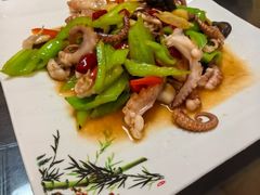 -宾朋海鲜特色美食餐厅·纯手工鲅鱼水饺(兴海路店)