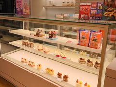 面包甜点陈列柜-好利来(尚志大街店)
