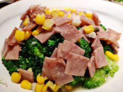 -秀儿家の小确幸融合西餐厅(万达店)