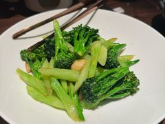 -海派悦庭·海胆烧麦·新融合菜(凯德广场店)