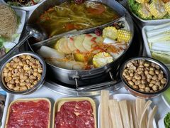 -田村·酸汤鲜牦牛肉火锅(布达拉宫广场店)