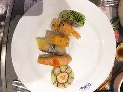 -小天鹅戴斯酒店鲸鲨百汇创作料理