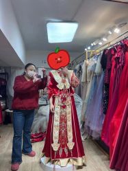 -NaNa婚纱礼服馆