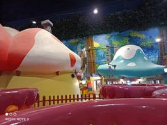 -蓝精灵乐园·世茂精灵之城主题乐园