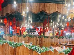 -老滇山寨•云南特色菜•地方菜•民族风情歌舞表演(金碧店)