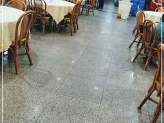 大堂-标记美食新鲜猪杂(兴南大道店)