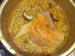 -哈哈碳都·牛肋条无限自助烤肉(台江万达店)