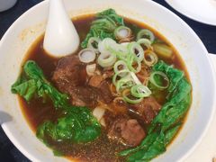 牛肉面-鹿港小镇(金虹桥国际中心店)