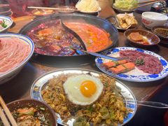 -萍姐火锅·公路夜市(武汉首店)