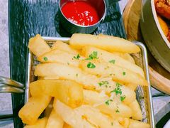 -留半山·香港食堂(啦啦宝都店)