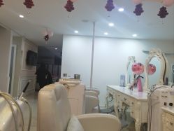 -Bollins波林丝•专研护发中心