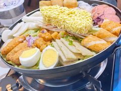 韩式鸡肉火锅-欧巴来了韩式料理