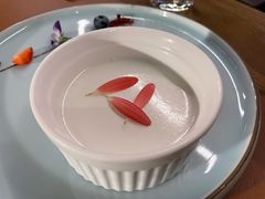 越式椰糕-Golden Lily河内巴黎法越料理餐厅(建国西路店)