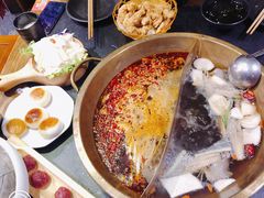 -沸炉重庆老火锅(军事博物馆店)