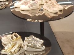 -HOGAN(久光百货店)