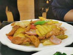 酸菜炒大肠-文记壹心鸡(宝华路店)