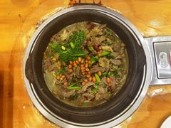 -榕江牛瘪牛肉火锅