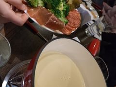 -瑞食酒馆 La Taverne Suisse
