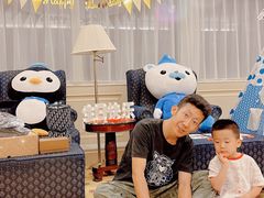 -深圳富苑皇冠假日套房酒店