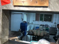 -清真马杰山牛肉汤馆