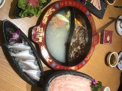 -重庆巴九门老火锅(阳朔店)