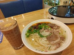-贵凤凰贵州米粉(五道口店)
