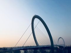 -南京眼步行桥