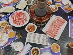 -楼外楼大刀肉传统火锅居(幸福街店)