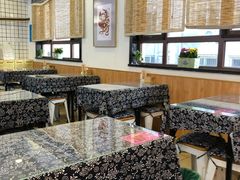 大堂-八两八金·莱芜特色炒鸡(市南漳浦路店)