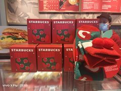 -星巴克臻选(周浦万达店)