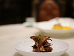 本帮熏鲳鱼-世博源公馆·本帮融合菜·主题包厢·江景餐厅