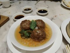 -香港百合居(LCM置汇旭辉广场店)