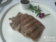 威士忌岩盐煎M9雪花牛肉-广州富力丽思卡尔顿酒店·丽轩·粤菜