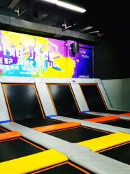 -蹦贝运动中心·蹦床·攀岩·闯关(龙岗店)