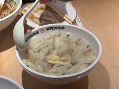 -朱新年·苏式汤团·面点(北寺塔店)