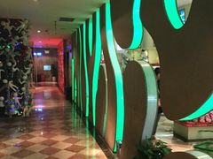 -悦汇商务会所KTV夜总会(松江店)