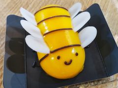 小蜜蜂蛋糕-BreadTalk面包新语·烘焙蛋糕(高德置地春广场店)